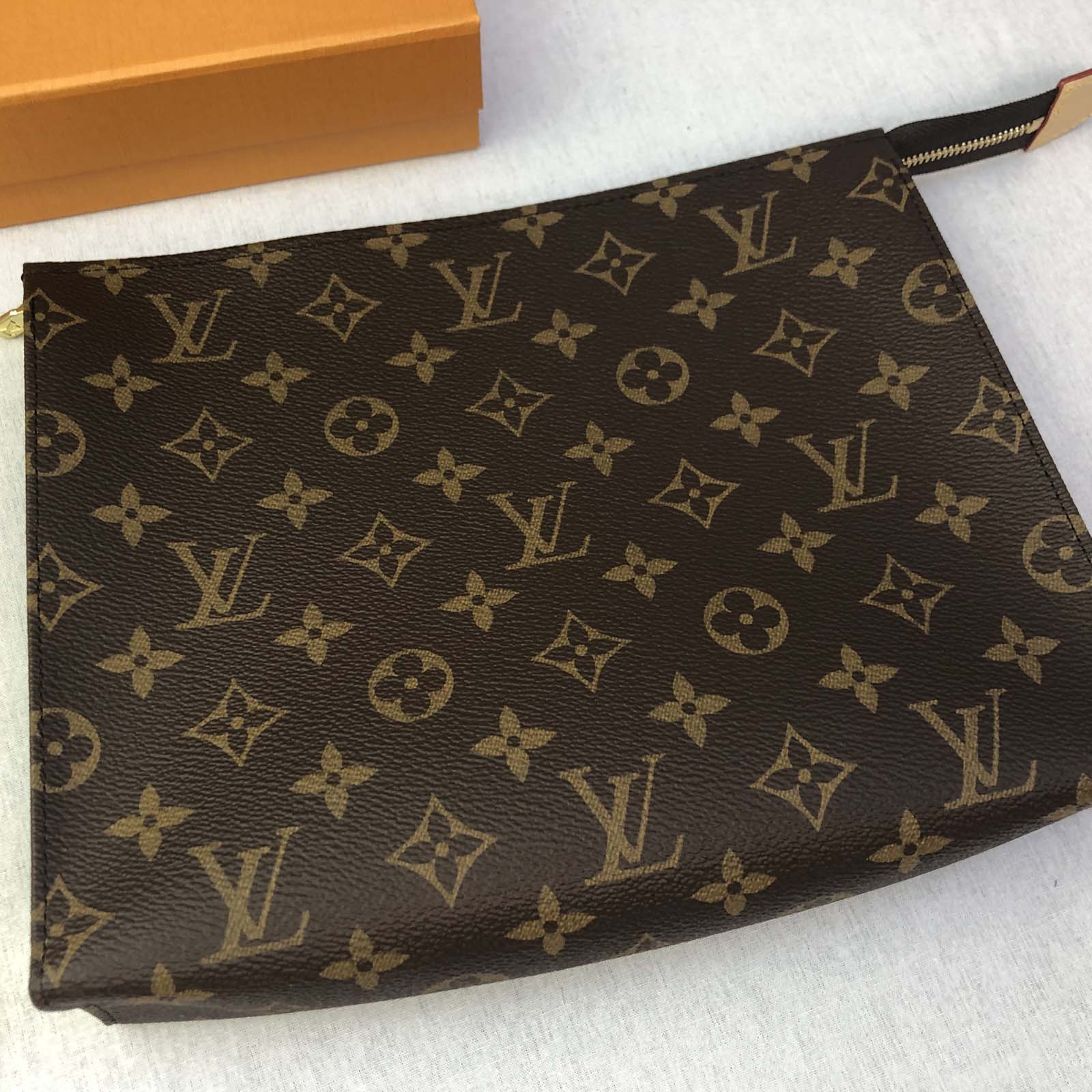 Louis Vuitton Toiletry Pouch 26 Monogram Clutch Bag BRAND NEW
