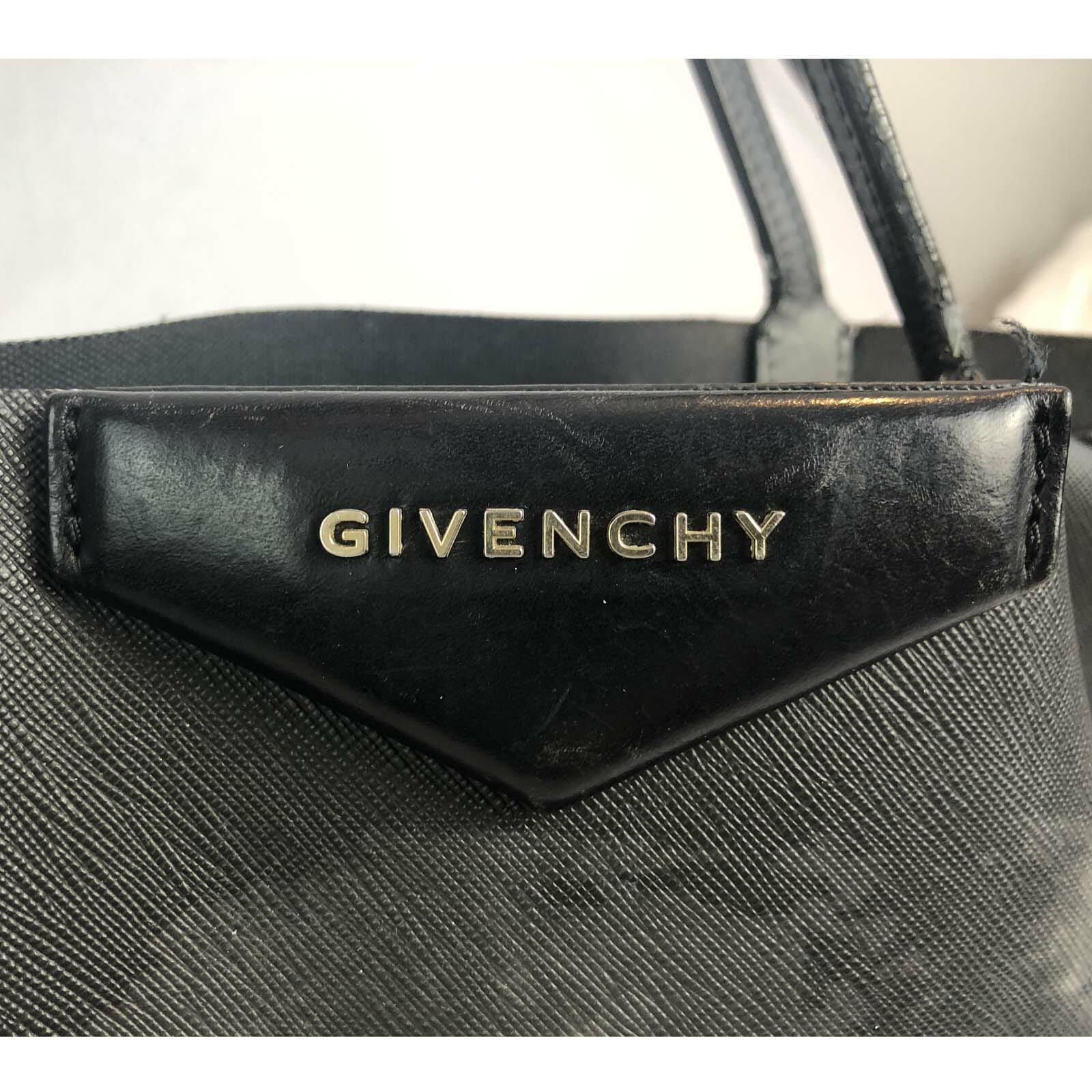 givenchy antigona rottweiler