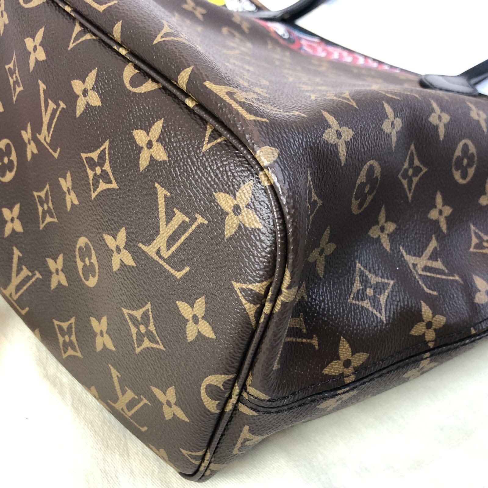 Louis Vuitton Limited Edition Kabuki Neverfull MM Tote Bag with ...
