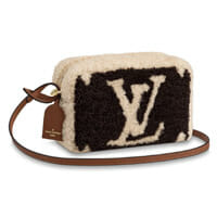 louis vuitton shearling teddy beach pouch small bag icon handbagholic 200x200px