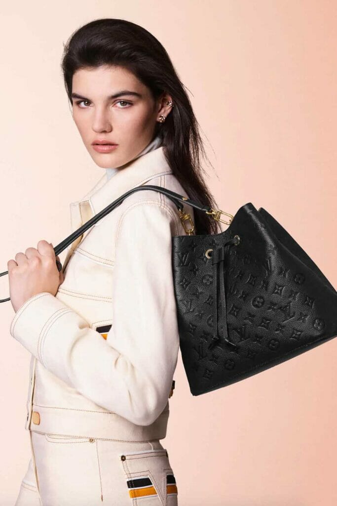 Louis Vuitton LV NeoNoe black Embossed Monogram Empreinte leather Bucket Bag Review handbagholic