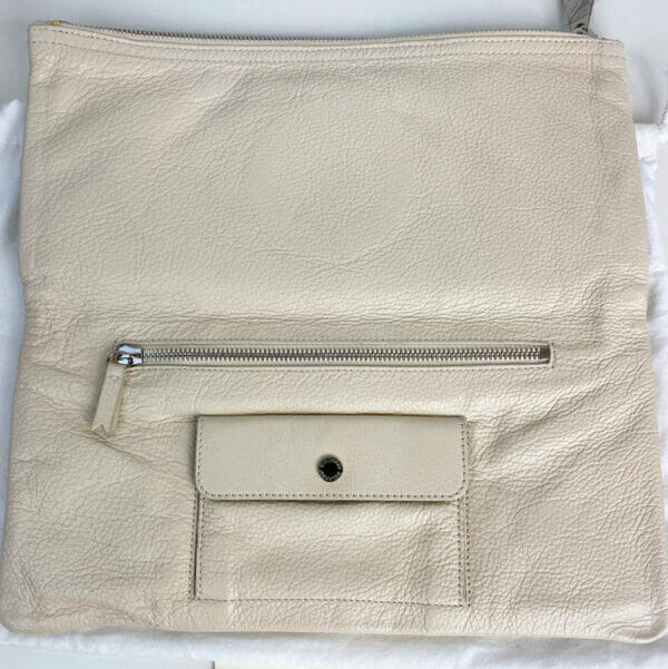 Mulberry Pear Sorbet Daria Clutch Bag Leather Beige Cream Silver Hardware open