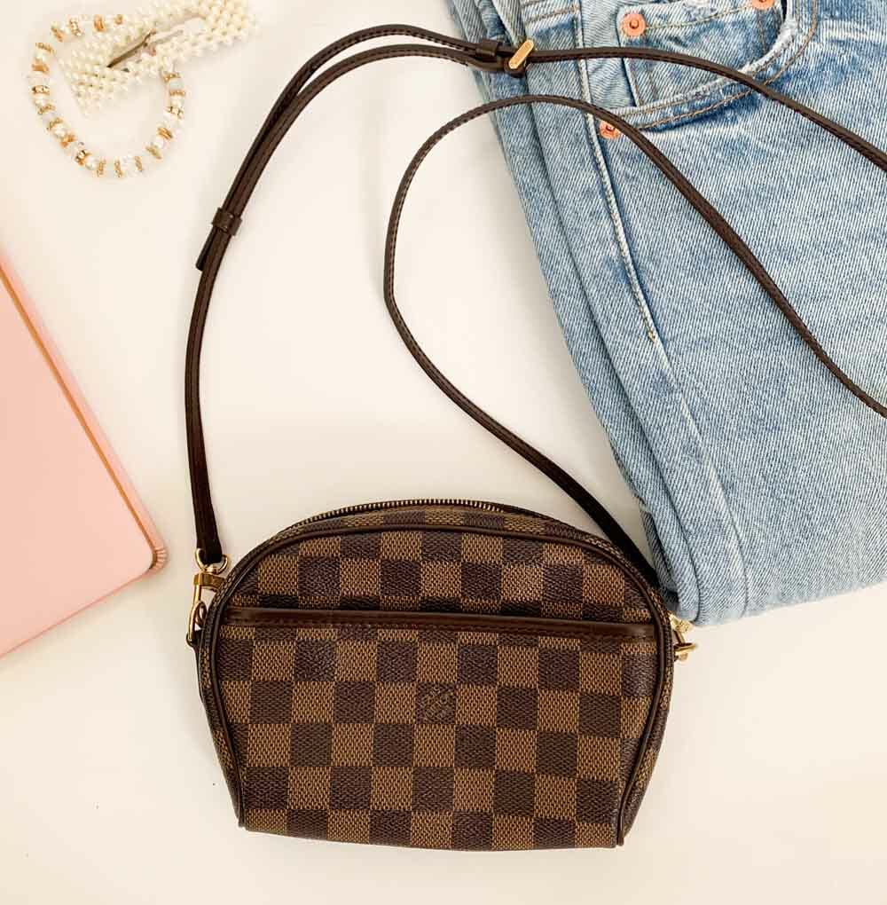 Small Louis Vuitton bag in Damier Ebene canvas how much to make