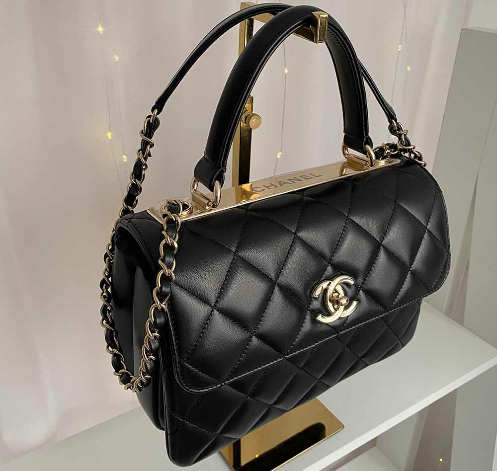 overfladisk Af storm MP Why Are Chanel Bags So Expensive? The REAL Reason - Handbagholic