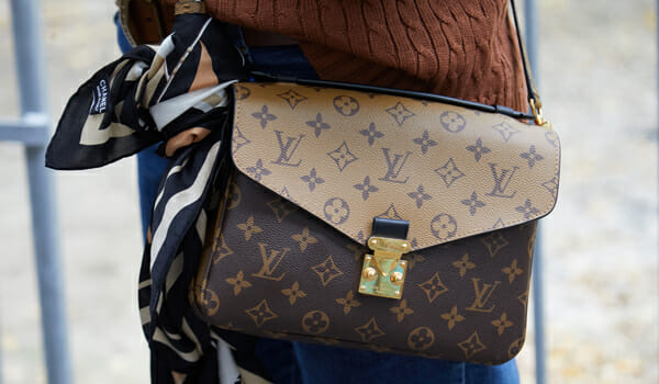 Louis Vuitton Crossbody Bag 